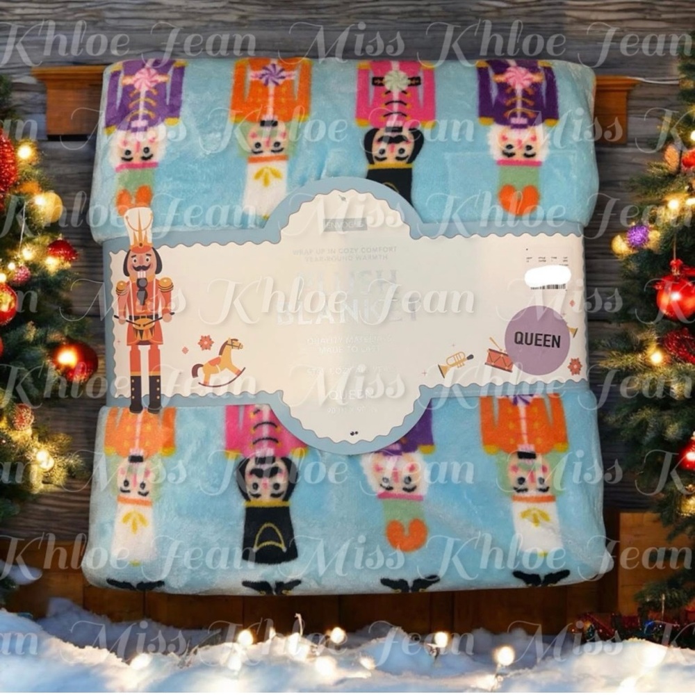 - Plush Nutcracker Throw Blanket